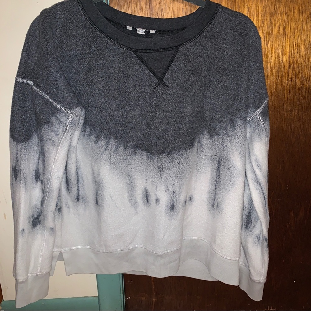 American Eagle Fuzzy Crewneck